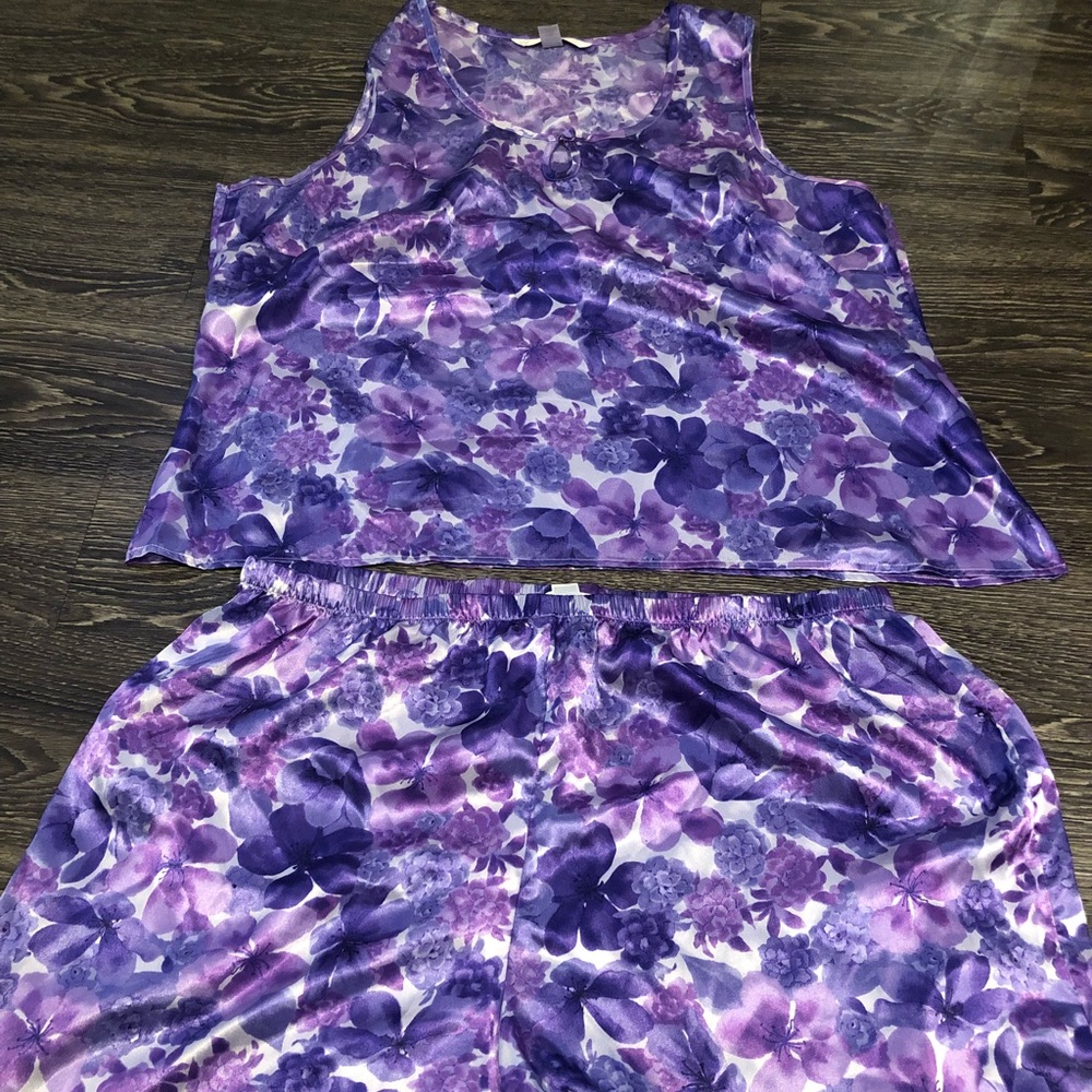 Satin sleep set